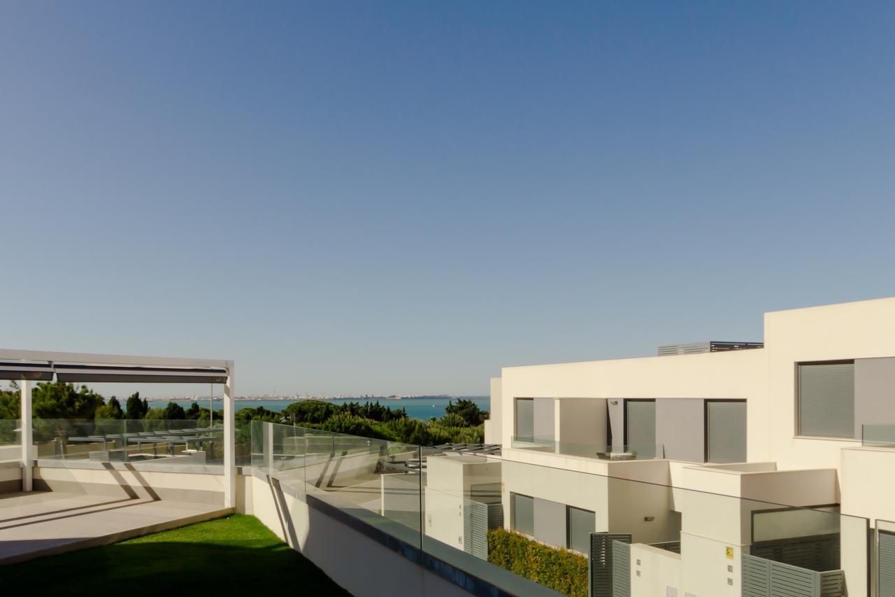 Apartamentos Bahia Blanca 엘푸에르토데산타마리아 외부 사진