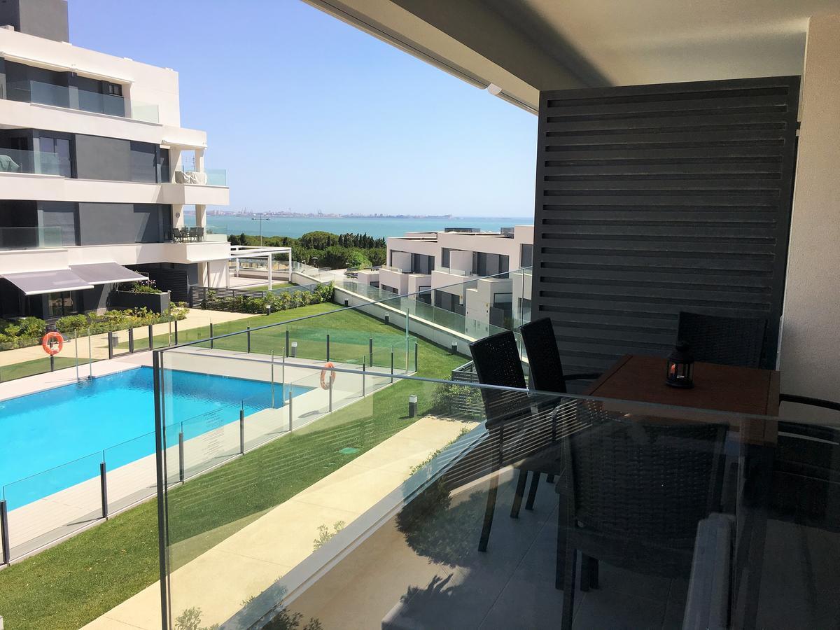 Apartamentos Bahia Blanca 엘푸에르토데산타마리아 외부 사진